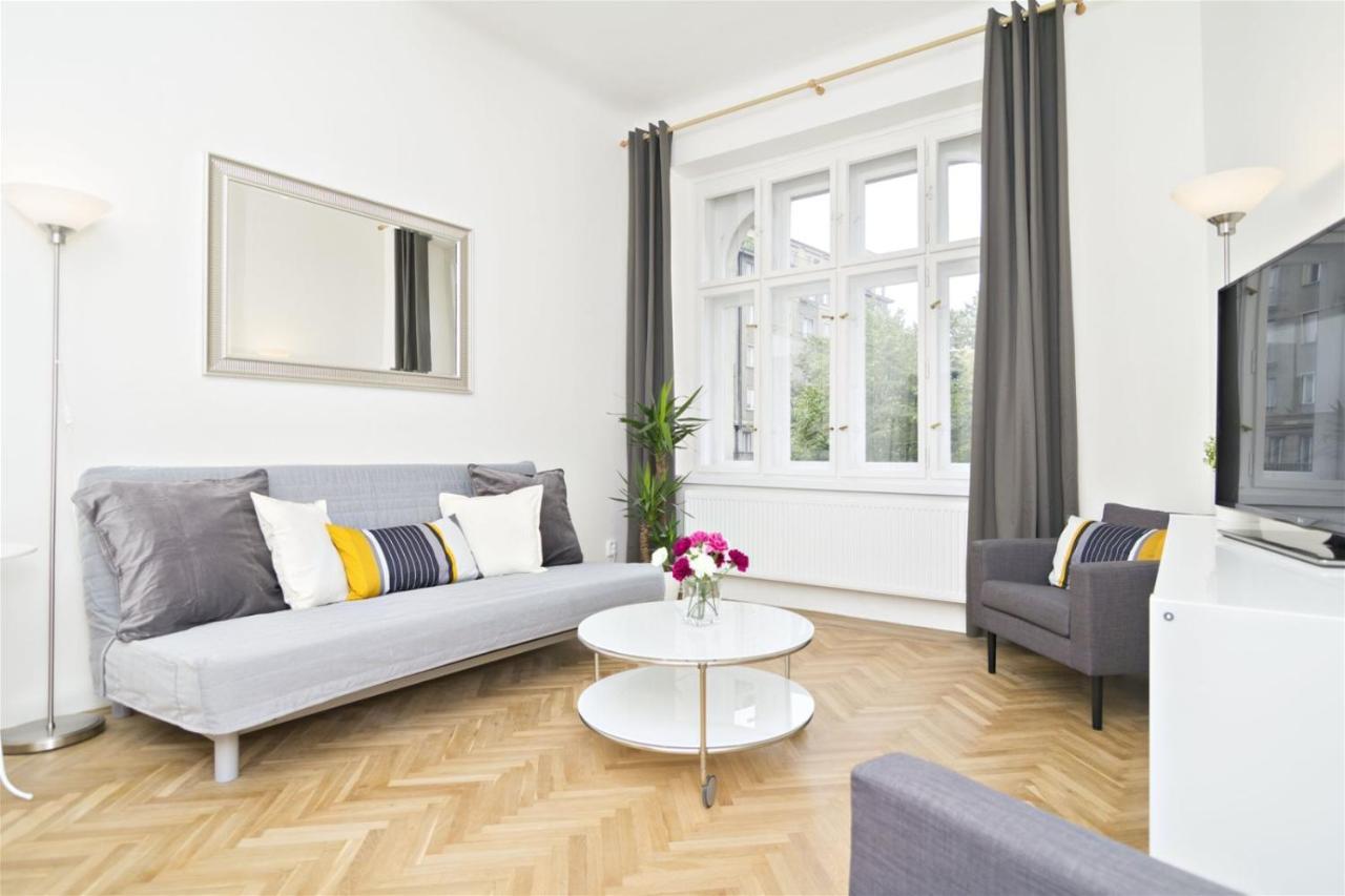 Apartments With 2 Bathrooms- 5 Minutes From Old Town - 102 M2 Πράγα Εξωτερικό φωτογραφία